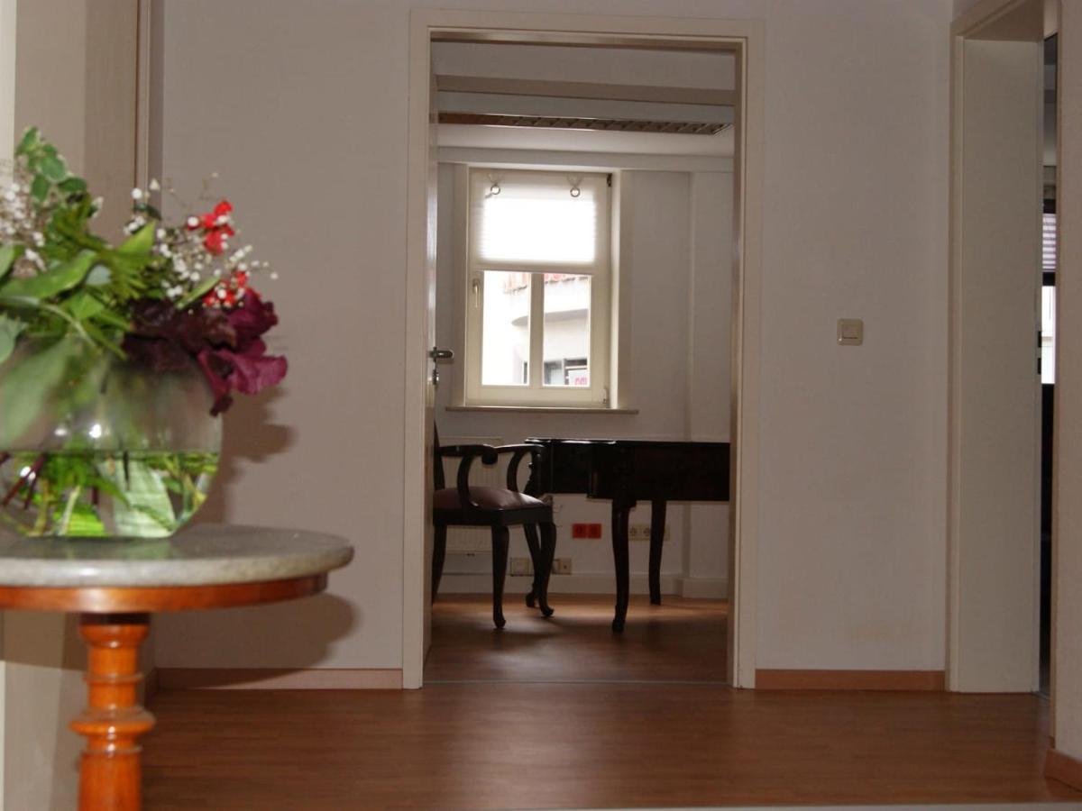 Appartamento Wohnen Im Antikhaus Eisenach Esterno foto